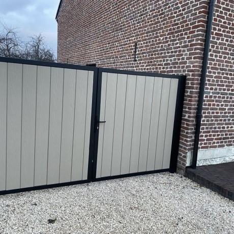 placeholder-thumbnail