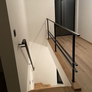 placeholder-thumbnail