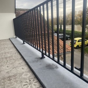 placeholder-thumbnail